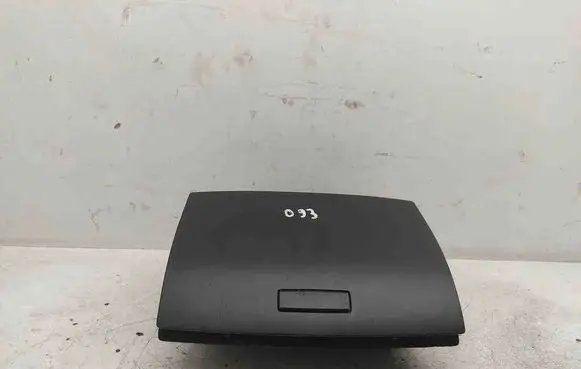 Volkswagen Touareg I Glove box 7L6857919D