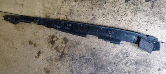 Fender end trim