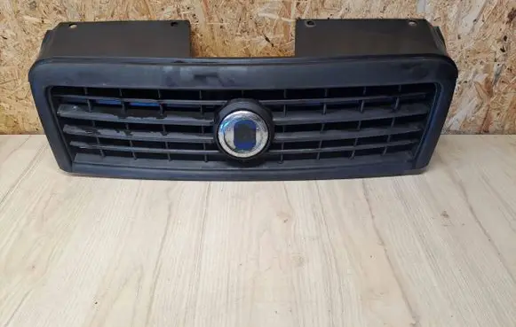 Fiat Doblo Front bumper upper radiator grill 6830