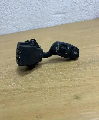 BMW 5 E60 E61 Wiper speed switch 6924106 D9694