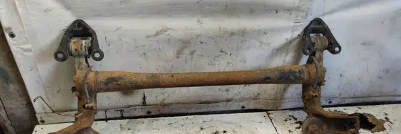 Opel Zafira A Rear axle beam 