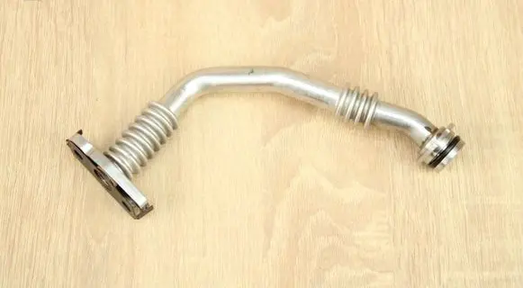 Audi A6 S6 C7 4G EGR valve line/pipe/hose 04L145736E