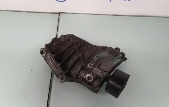 BMW X5 E70 A/C compressor mount bracket 7585167 64557585167 64557560491