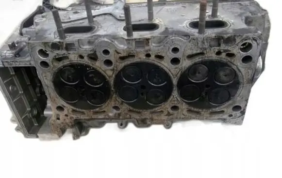Engine head