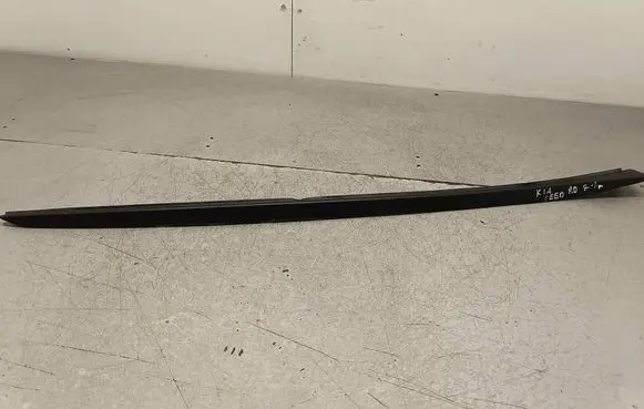 KIA Ceed Windshield trim 