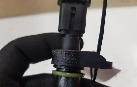 BMW X5 F15 Crankshaft position sensor 780309301 25916010