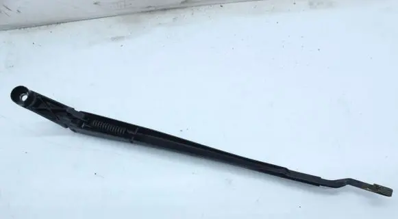Toyota Verso Front wiper blade arm