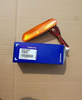 Volvo S40, V40 Front fender indicator light 30613665