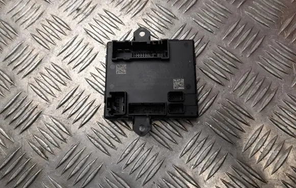 BMW iX1 Door control unit/module 5A70CB5