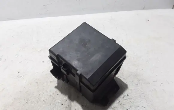 Renault Alaskan Fuse box set 243824KD0A