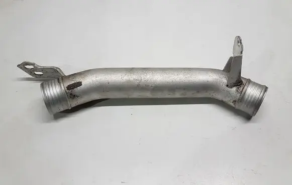 Volvo V40 Intercooler hose/pipe 31370060