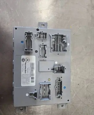 Mercedes-Benz GLC X253 C253 SAM control unit A2229011203 A2229006014 5DK01077577
