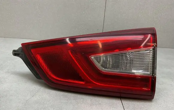Nissan Qashqai Tailgate rear/tail lights 265504EA5A