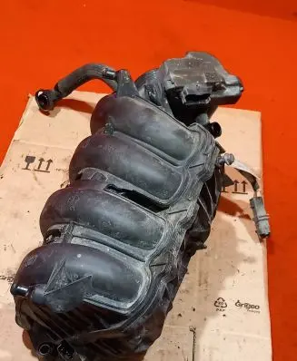 Peugeot 308 SW Intake manifold V756876980 756876899 767669780