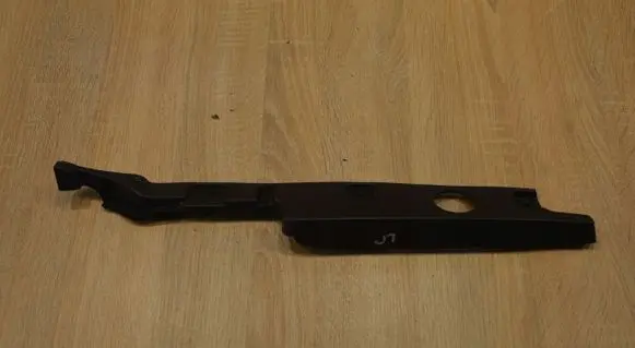 Chevrolet Orlando Front arch trim 