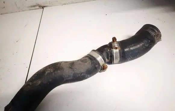 Intercooler hose/pipe