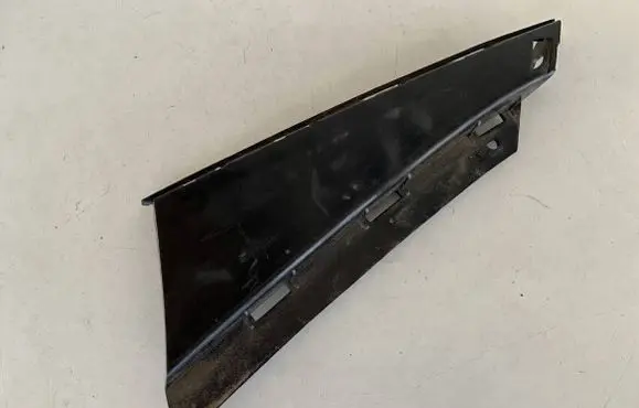 Mercedes-Benz CLA C117 X117 W117 Front bumper mounting bracket A1178850400