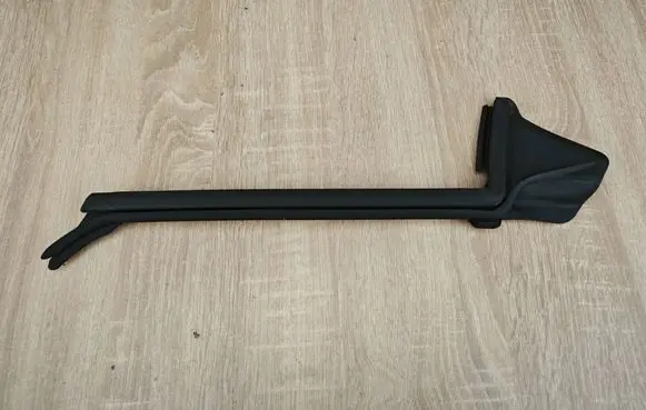 BMW 4 G22 G23 G24 G26 Rubber seal rear door 7482955