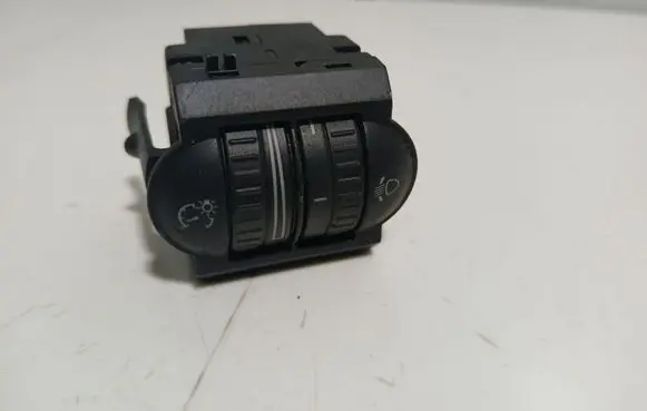 Volkswagen Golf V Headlight level height control switch 1K0941333
