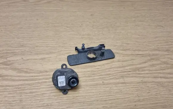 BMW 5 F10 F11 Front bumper camera 9240352