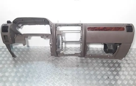 Toyota Land Cruiser (HDJ90) Dashboard 55311-60501