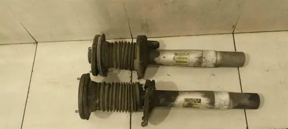 BMW 7 E65 E66 Front shock absorber with coil spring 6765068