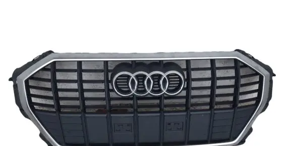 Audi Q3 F3 Front bumper upper radiator grill