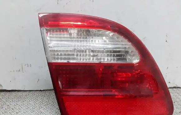 Mercedes-Benz E W211 Tailgate rear/tail lights A2118201364