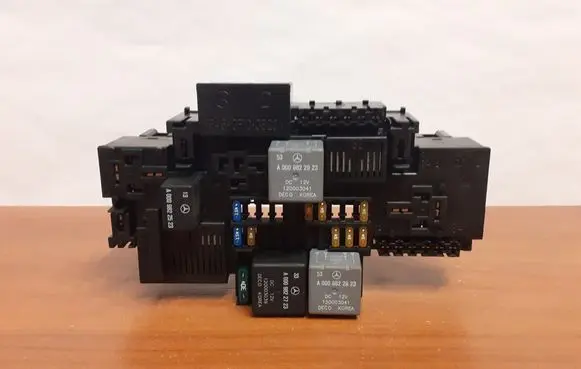 Mercedes-Benz GLC X253 C253 Fuse box set 7590 A2229063202