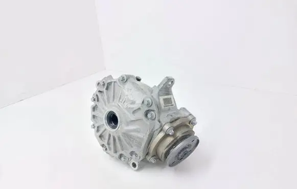 Mercedes-Benz CLS C218 X218 Front differential A2213350208
