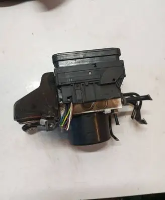 Volvo V60 ABS Pump 31273882