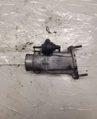 Audi A6 S6 C5 4B Throttle valve 4B0145950C