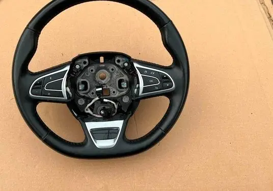 Renault Megane IV Steering wheel 