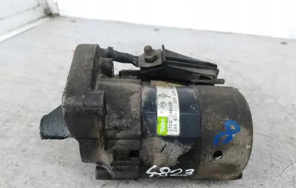 Renault Scenic I Starter motor D7E6VALEO