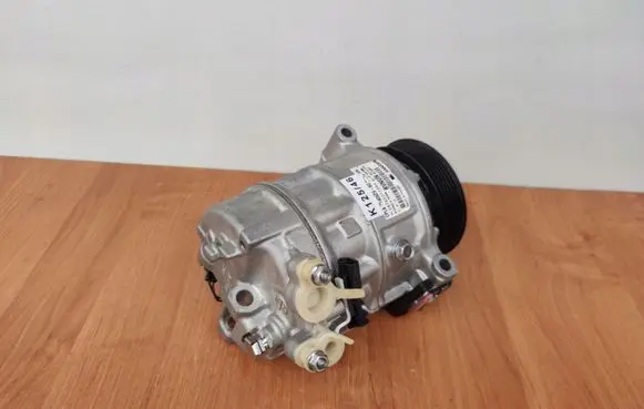 Land Rover Evoque I Air conditioning (A/C) compressor (pump) CPLA19D629BG