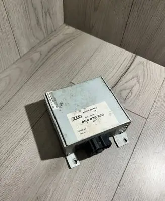 Audi A4 S4 B7 8E 8H Sound amplifier 8E9035223 1380214
