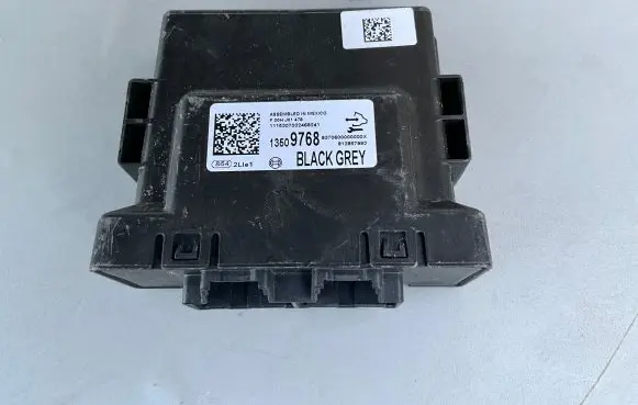 Chevrolet Camaro Gateway control module 13509768 C6649837 43H0X0078