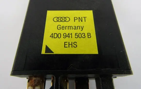 Audi A4 S4 B5 8D Windscreen/window heater switch 4D0941503B