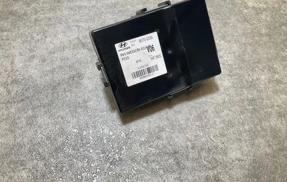 Hyundai i40 Parking PDC control unit/module 957703Z050 MSMD600117 6490780
