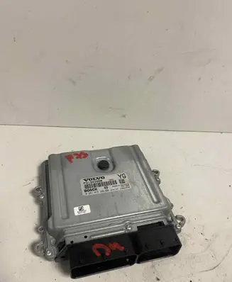 Volvo V70 Engine control unit/module P31303388 1039S33755 0281015286