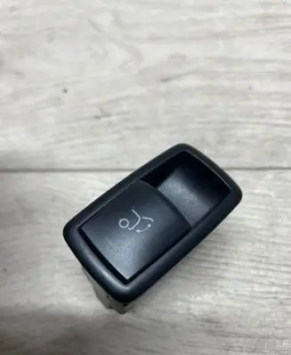 Mercedes-Benz R W251 Tailgate opening switch A2518201210 03127150 67925