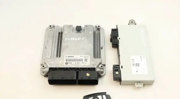 BMW 5 F10 F11 Engine ECU kit and lock set 8511907 030004764 0281017325