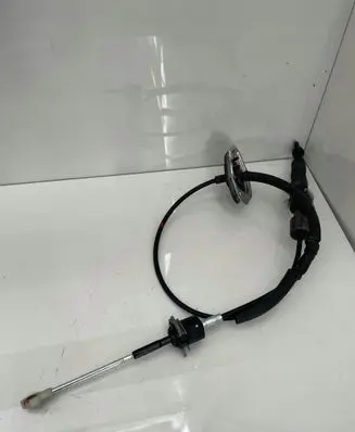 Hyundai Tucson TL Gear shift cable linkage 46790D7060