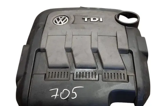 Volkswagen Polo V 6R Engine cover (trim) 03P103925