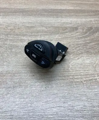 Nissan Almera N16 Steering wheel buttons/switches 54355381PI