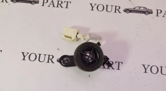 Lexus RX 330 - 350 - 400H Other interior part 861600E150