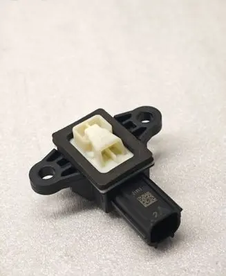 Land Rover Range Rover L405 Airbag deployment crash/impact sensor CK5214C676AA 09222012