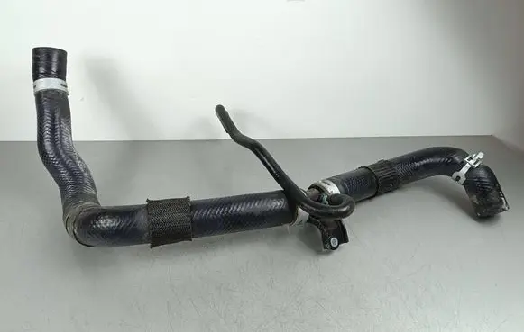 Lexus GS 250 350 300H 450H Engine coolant pipe/hose 