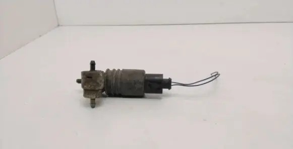 Audi A4 S4 B6 8E 8H Windscreen/windshield washer pump 1J0973722
