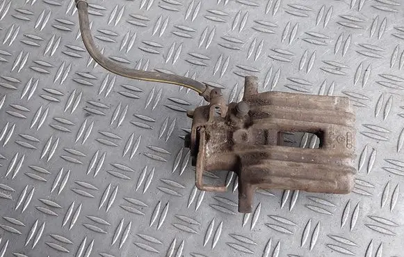 Seat Exeo (3R) Rear brake caliper